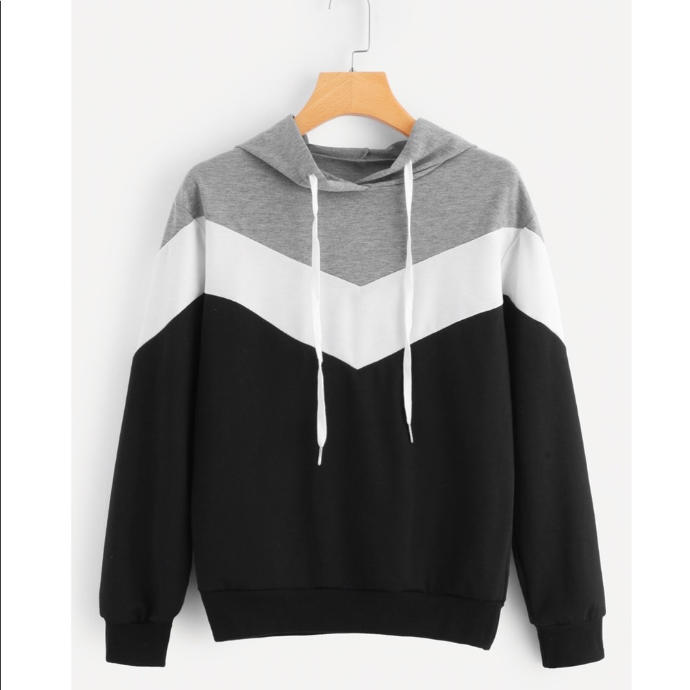 Patterned sweatshirt